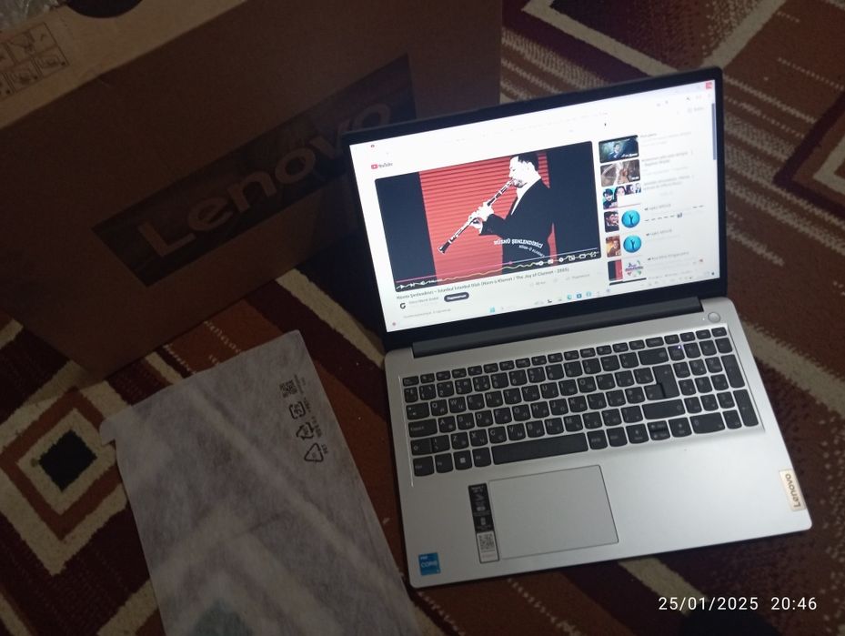 Lenova 11 pro karofka dakument yangi turibdi hali ishlatilmagan