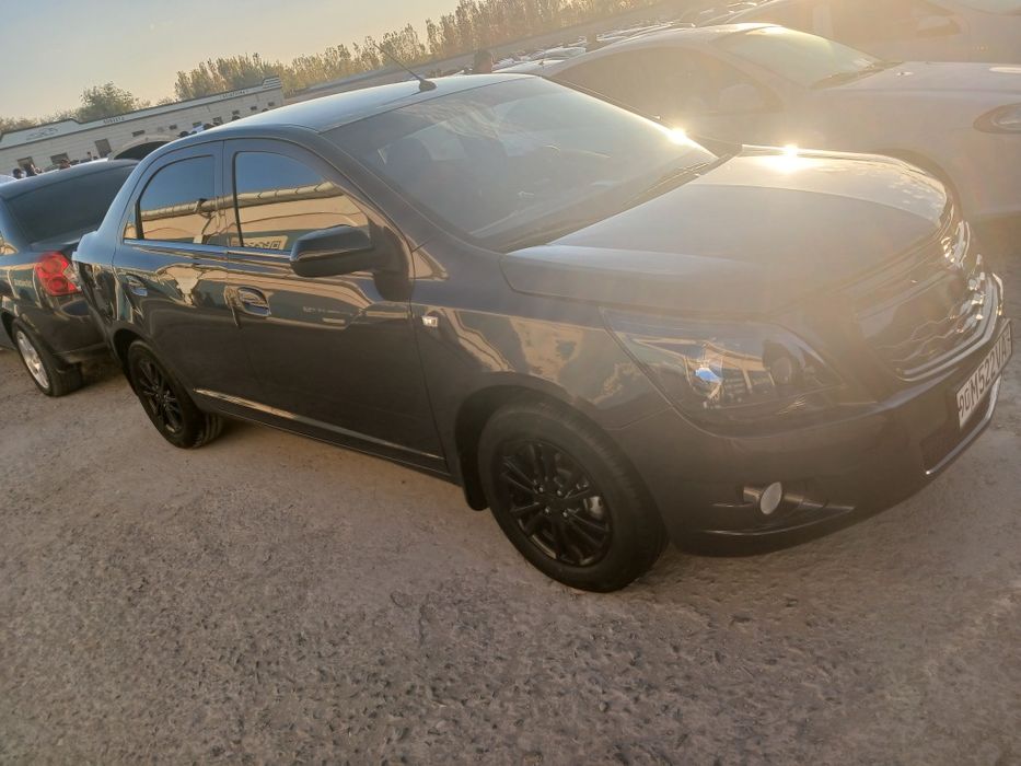 Cobalt choqo salon qoraytirilgan shumka bo midnight bo'lgan po'lni