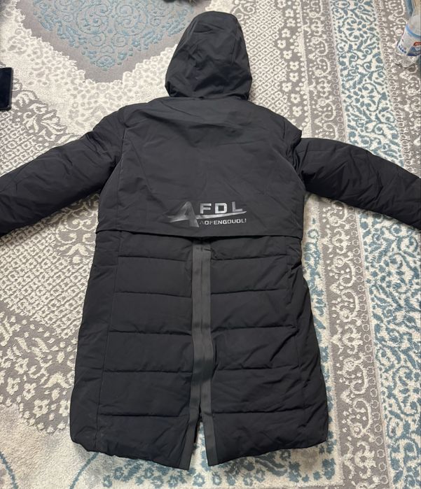 Продам куртку зимнюю