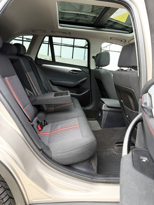 BMW X1 2014 2.0 25xDrive 218cp SportLine