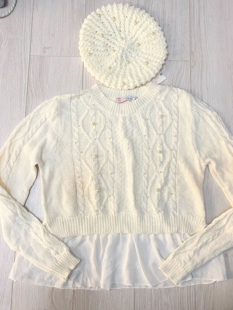 SET Pulover si bereta cu perle aplicate, model deosebit