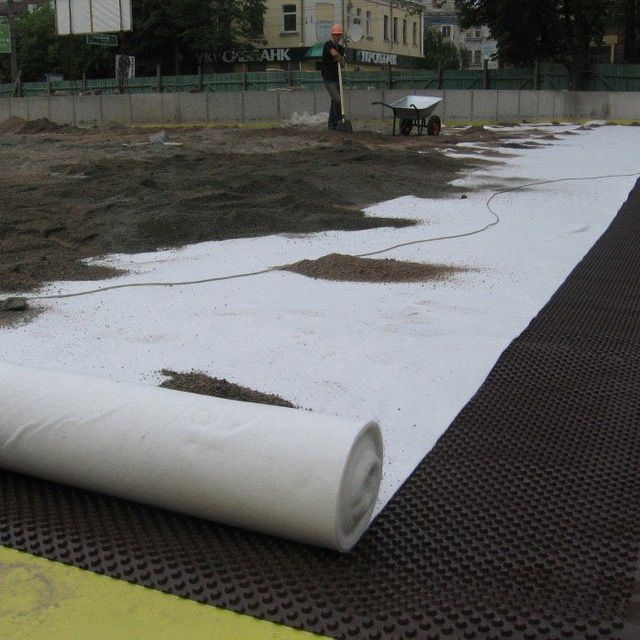 Geotextile Vatin setifon eni 4m gacha uzunligi 50m