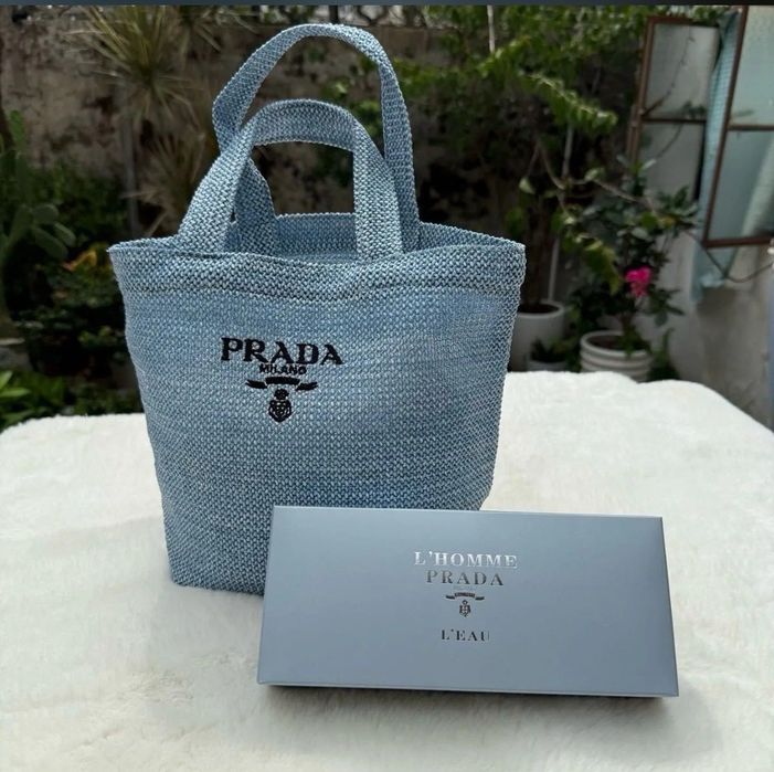 Нова сламена оригинална чанта Prada