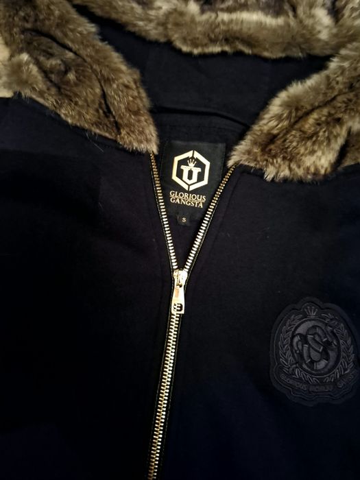 Bluza GLORIOUS GANGSTA originala, cumparata din JD Sports