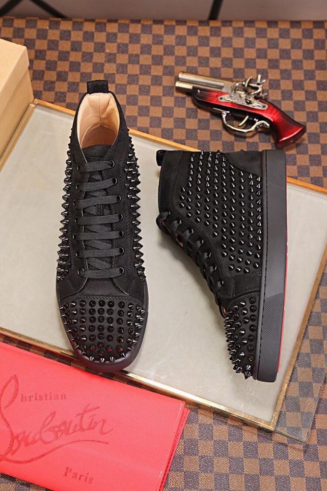Louboutin “Black”