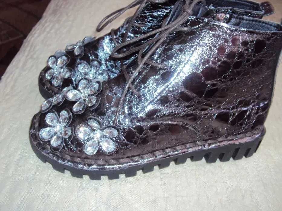 Ботинки на весну-осень. Новые. 36 р-р