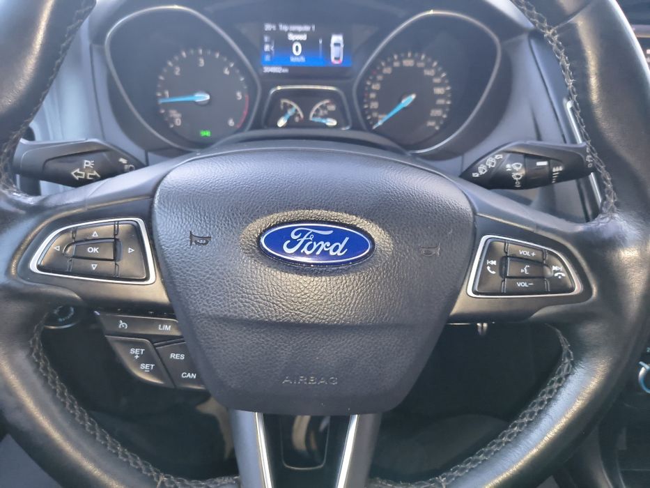 Vând Ford focus mk3