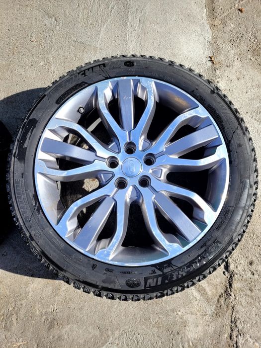 Диски с резиной от Range Rover