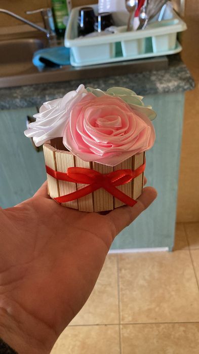 Ornamente făcute manual