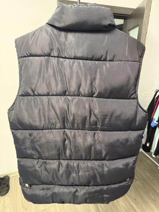 Vesta barbati albastra