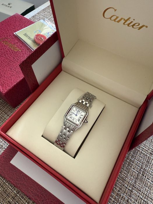 Дамски часовник Cartier Картие
