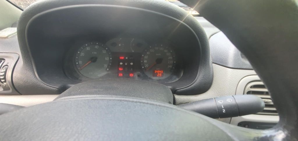 Vand renault clio symbil