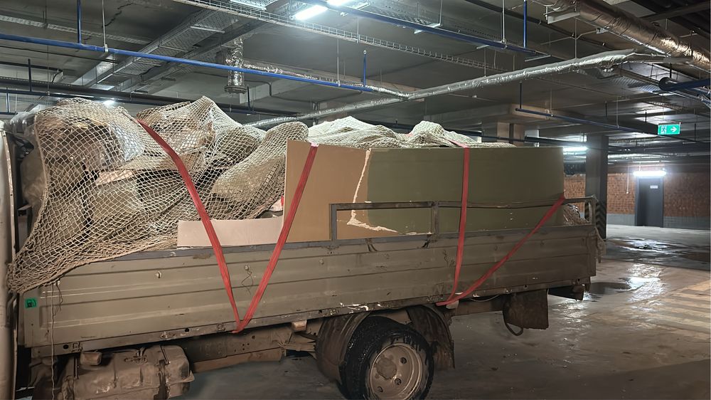 Вывоз мусора , вывоз страрой мебели , заезд в паркинг дешевые цены