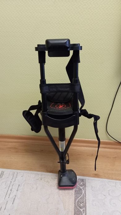 Продам медицинский костыль для ноги