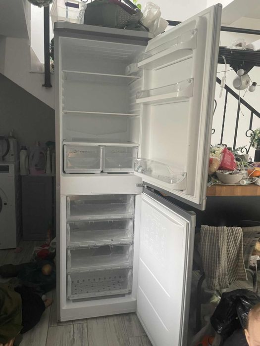 Frigider cu congelator INDESIT