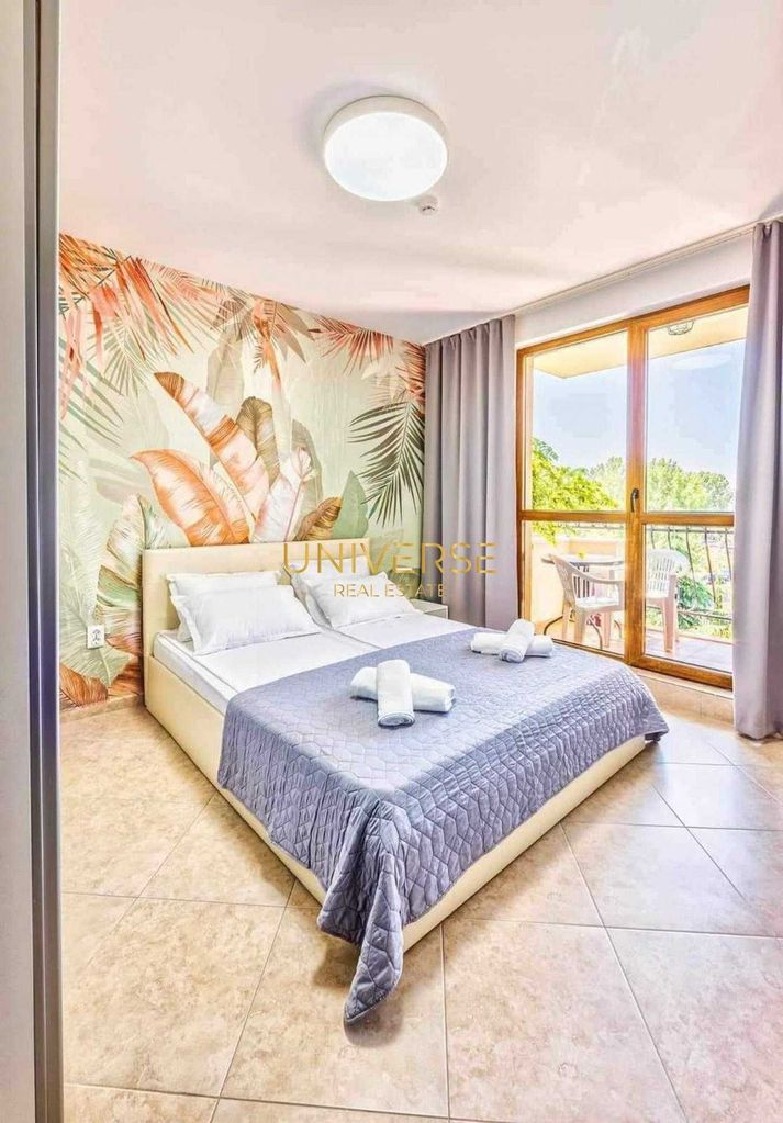 Продава се Тристаен апартамент в к.к. Слънчев бряг - 72 кв.м за 1889 €/кв.м - Снимка #8
