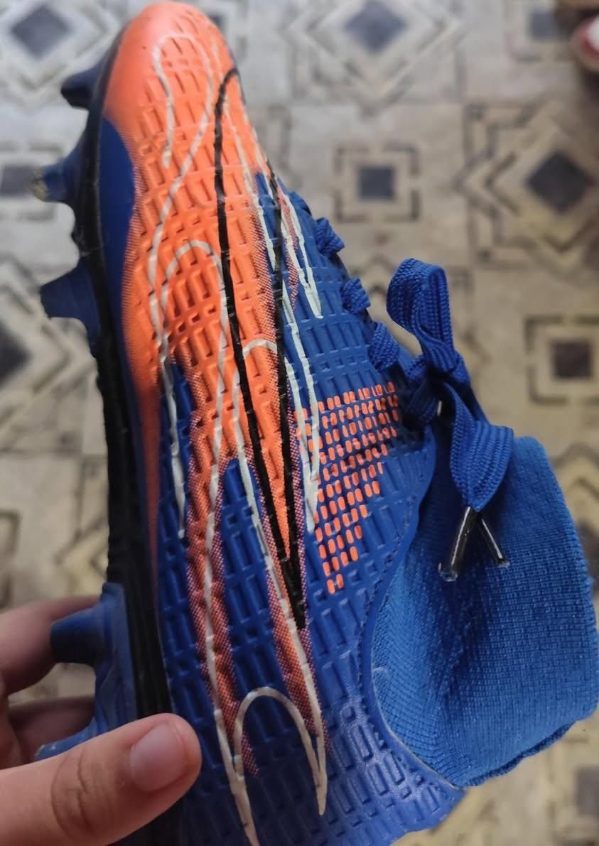 Adidași de fotbal nike