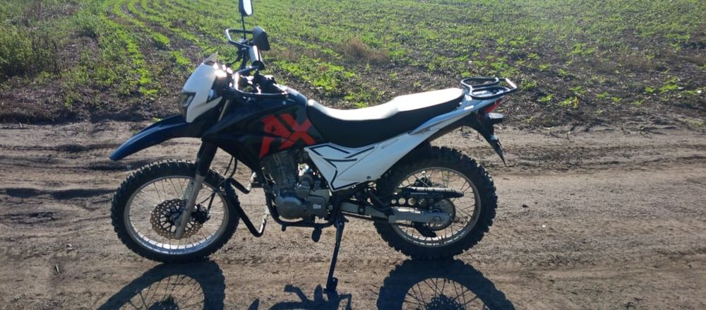 Обменяю на машину  эндкрик 250 кубиков докумнеты есть