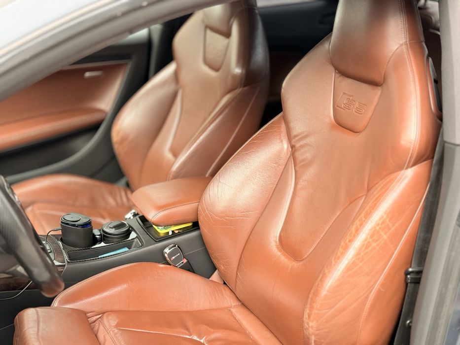 Audi s5 4.2 354к.с