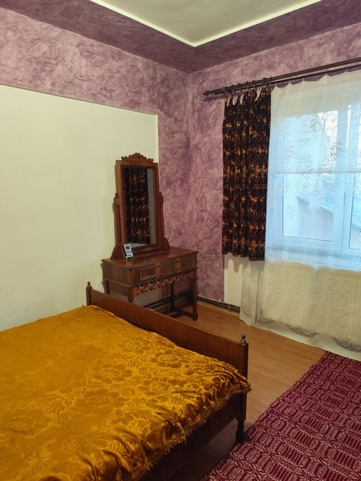 Cameră casă 1000 RON utilități incluse în preț