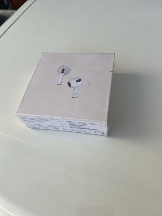 Продам airpods 3 поколение