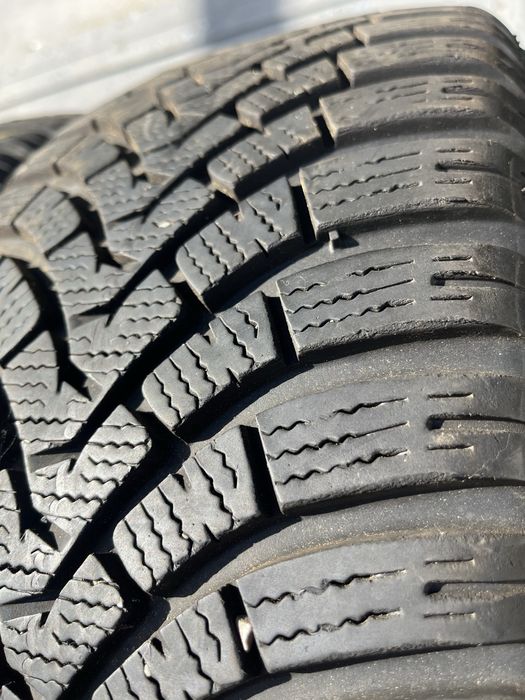 4 бр. зимни гуми 205/55/17 Falken DOT 0921 6-7 mm