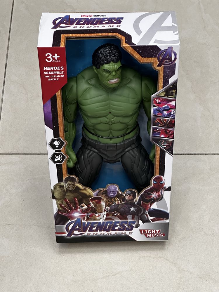 Фигури Спайдърмен,Хълк големи/Spiderman/Hulk