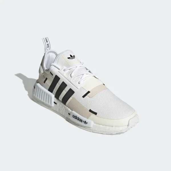 Оригинални маратонки * ADIDAS NMD _R1 - NEW * EU45 1/3