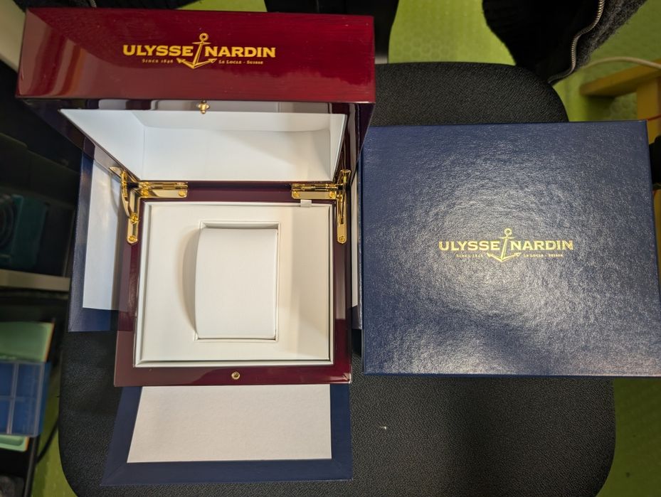 Cutie ceas Ulysses Nardin originala 100%
