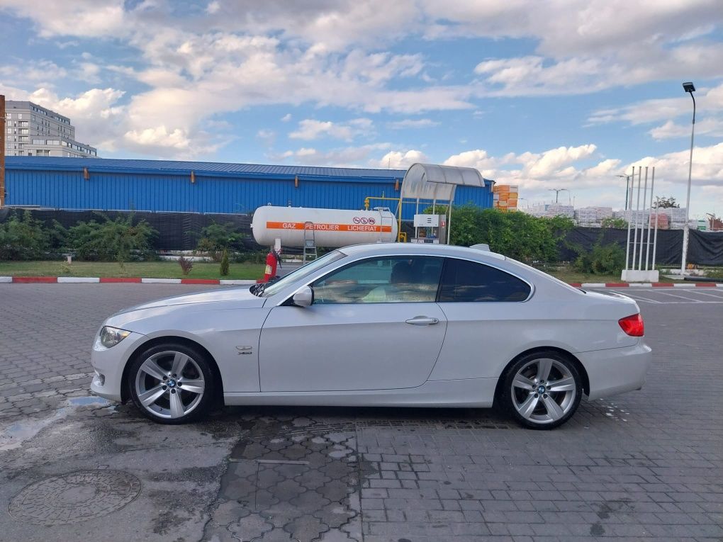 BMW E92 xdrive automat 2.0d 184 cp