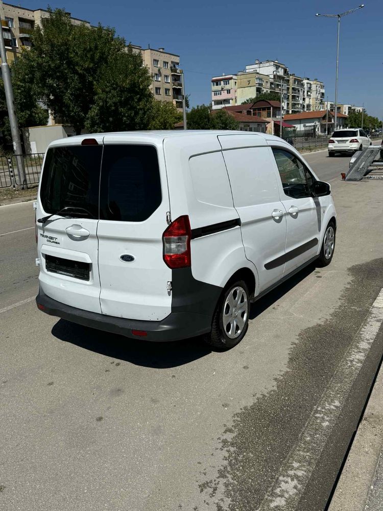 Ford Courier / Форд куриер 1.5tdci 2016 КЛИМАТИК