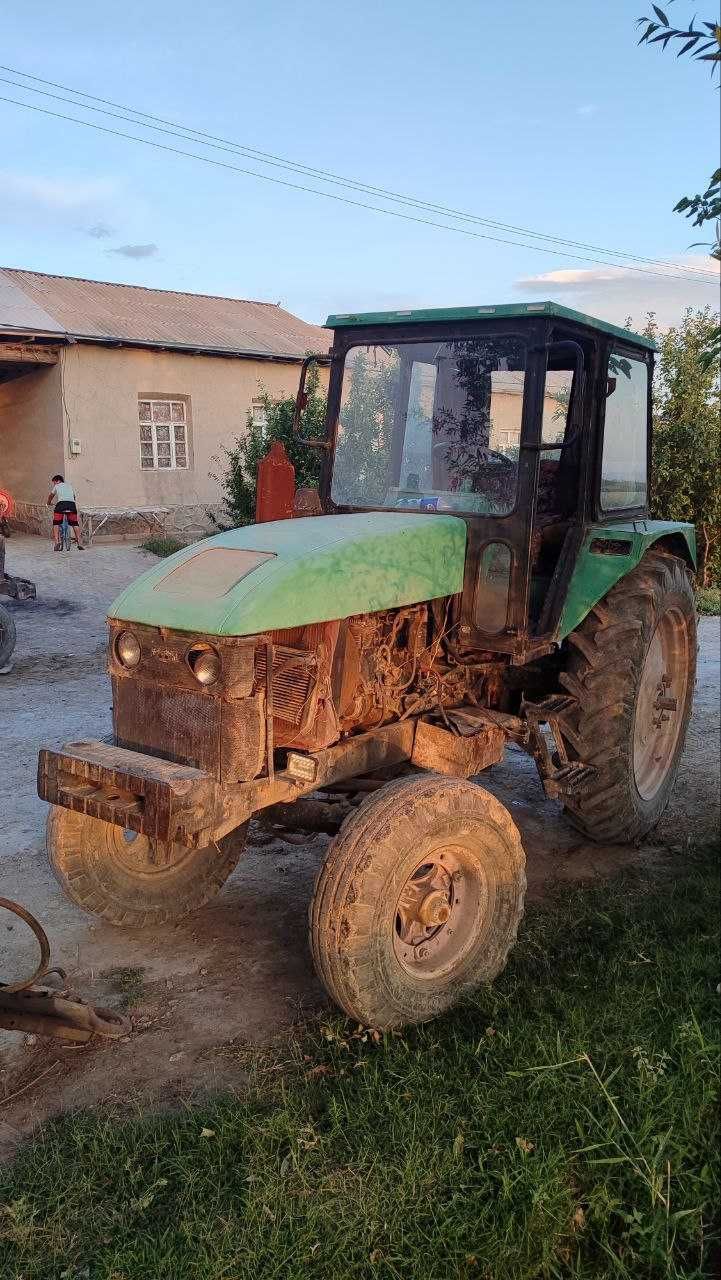 Traktor TTZ80 Sotiladi