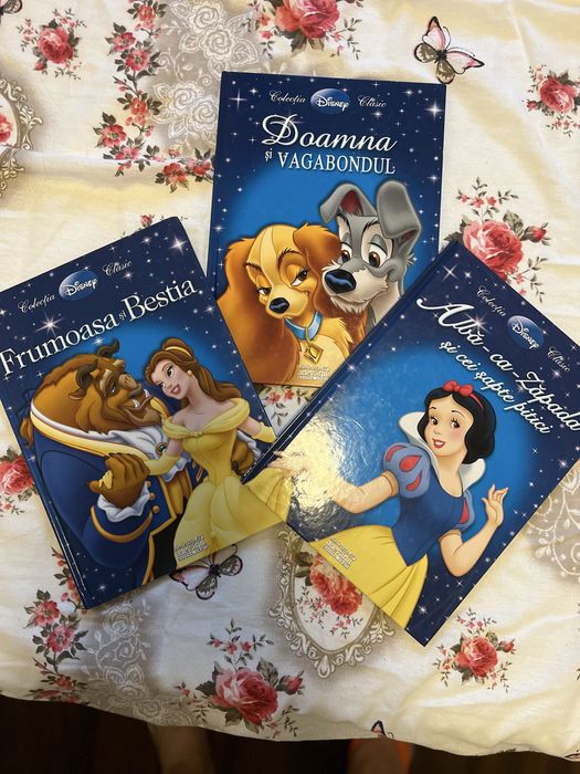 3 carti colectia Disney