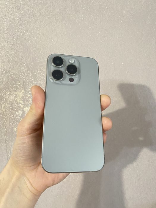 Iphone 15 Pro 256 GB Natural Titan