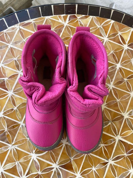 Намалени!! Детски ботуши UGG