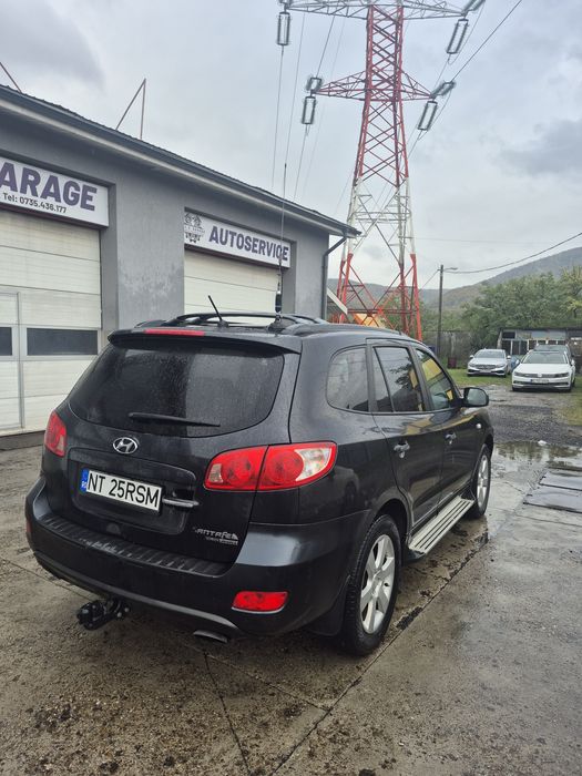 Vând sau schimb hyundai santafe