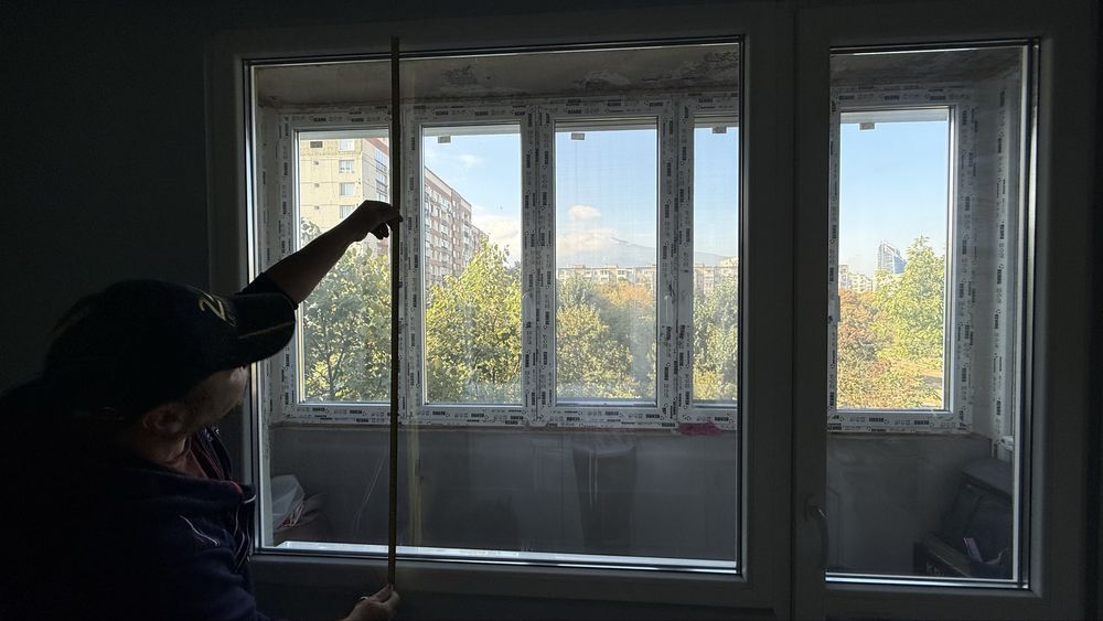 Продавам дограма