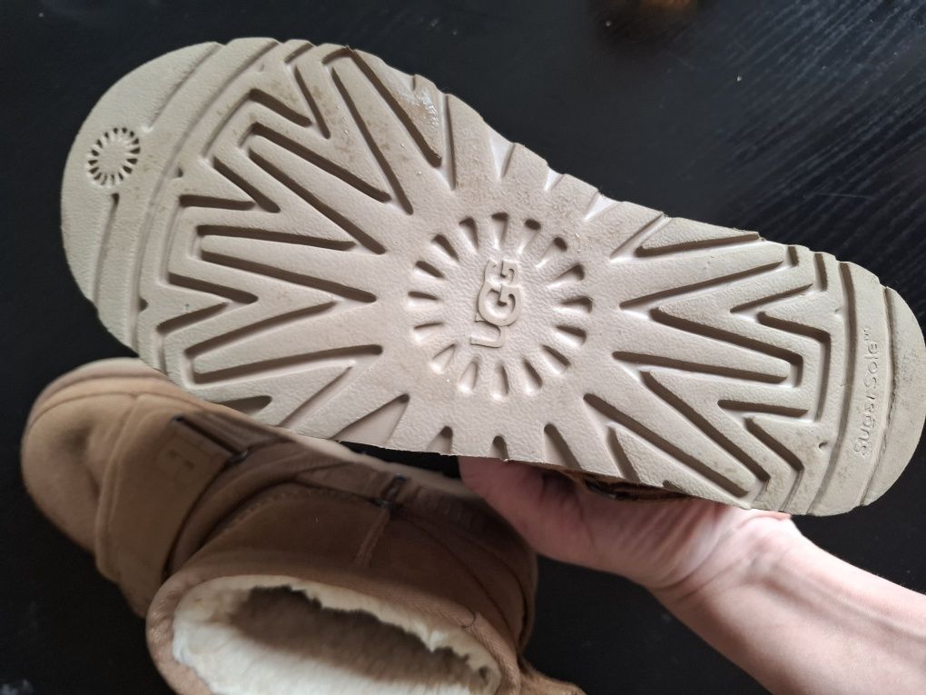 Ghete UGG marimea 36