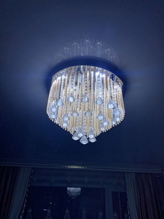 Люстра потолочная