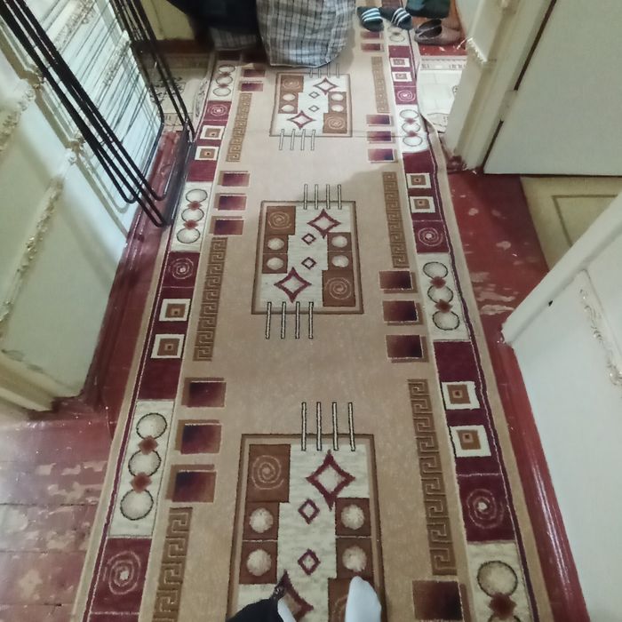 продаются дорожки в коридор