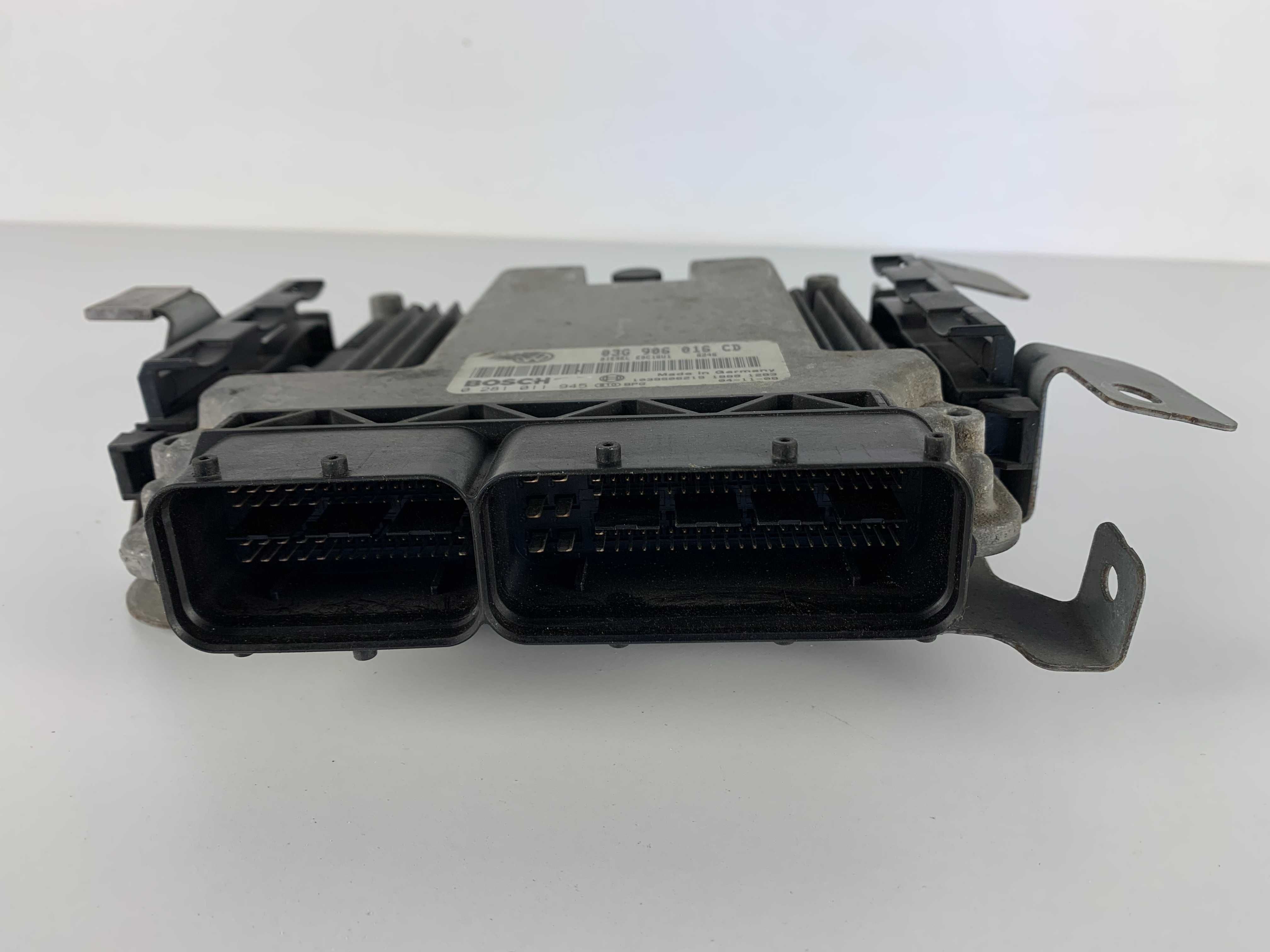 Компютър двигател ECU Фолксваген Туран Vw Touran 1.9TDi
