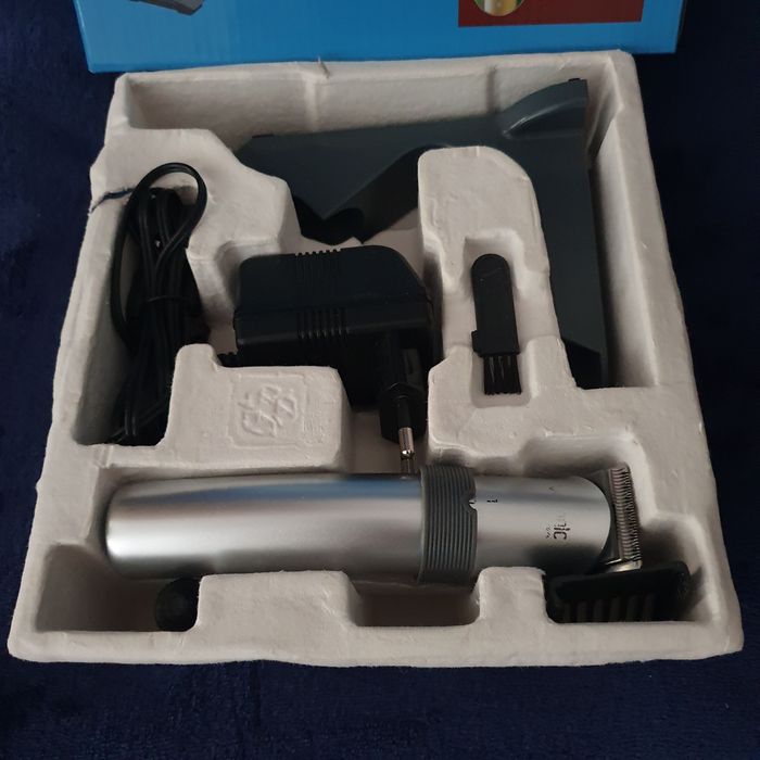 Aparat de tuns/ras VICTRONIC