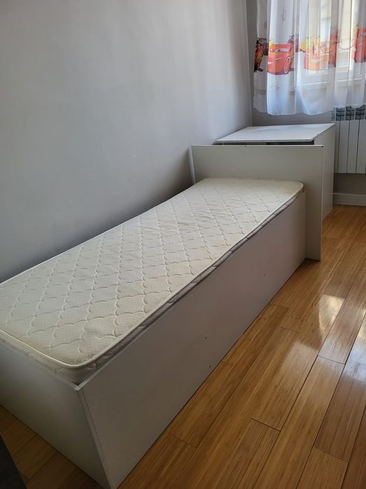 Кровать одинарный