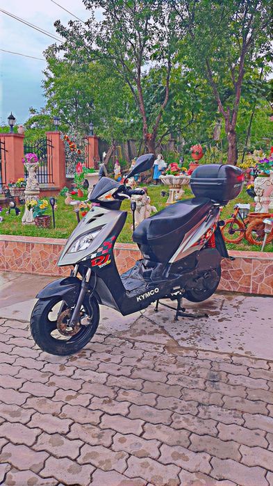 Scuter Kymco DJ 125 S  125cc 4T