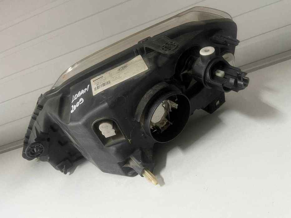 Far dreapta Dacia Logan 2008 2012