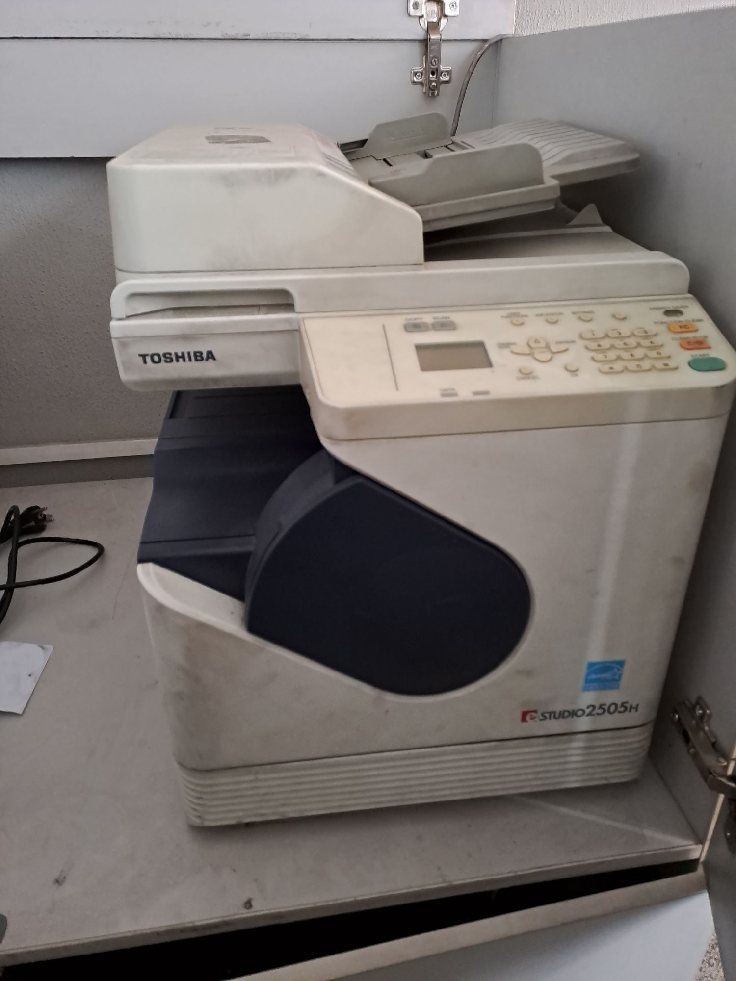 Принтер, цветной сканер, копир МФУ Toshiba e 2505h