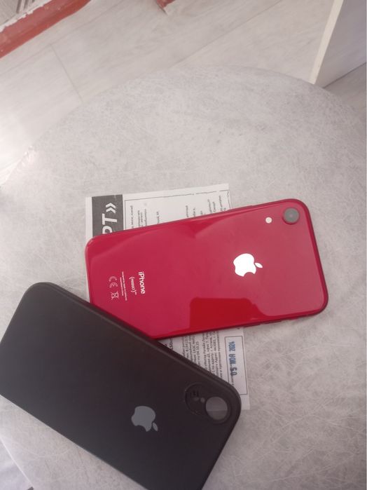 iPhone XR продается