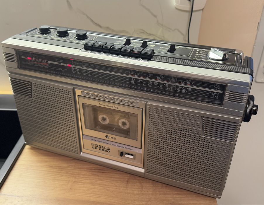 Касетофон Sharp gf 6060