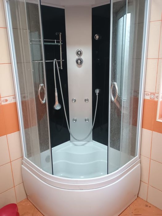 Cabina Dus cu hidromasaj