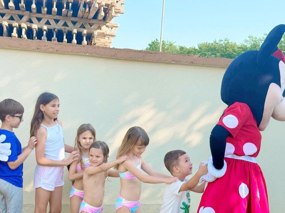 Animatori petreceri copii